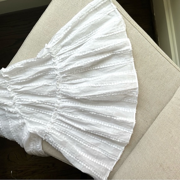 Massimo Dutti Flutter Sleeve Top (size US 4 or Eur 36) - Picture 7 of 13